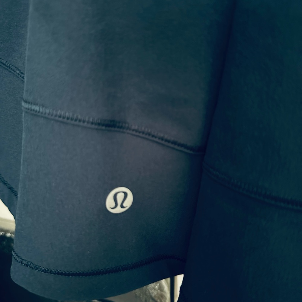 lululemon athletica Men's Navy Performance Jacket